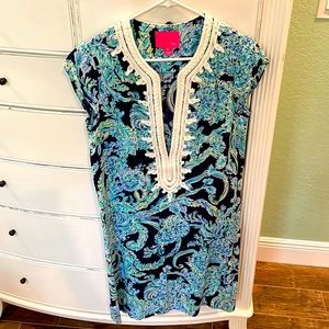 Worn once Lilly Pulitzer dress medium